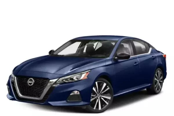 Nissan Altima for rent in USA